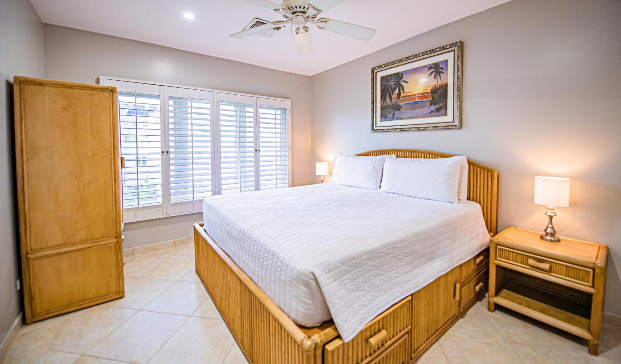 Seven Mile Beach Resort จอร์จทาวน์ ภายนอก รูปภาพ