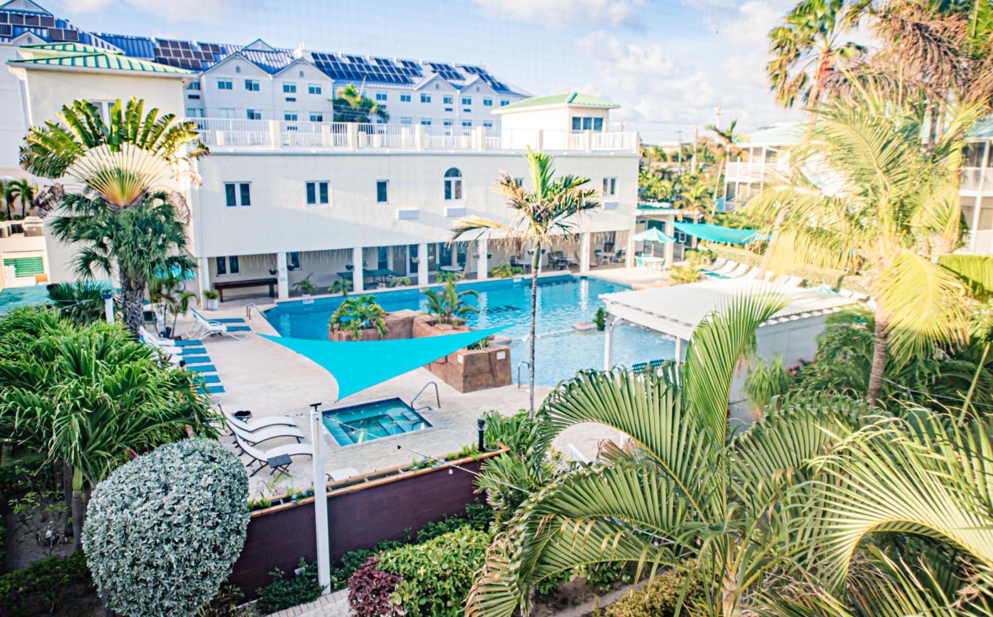 Seven Mile Beach Resort จอร์จทาวน์ ภายนอก รูปภาพ