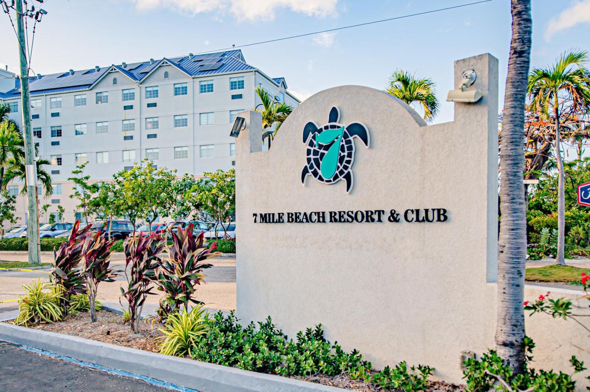 Seven Mile Beach Resort จอร์จทาวน์ ภายนอก รูปภาพ
