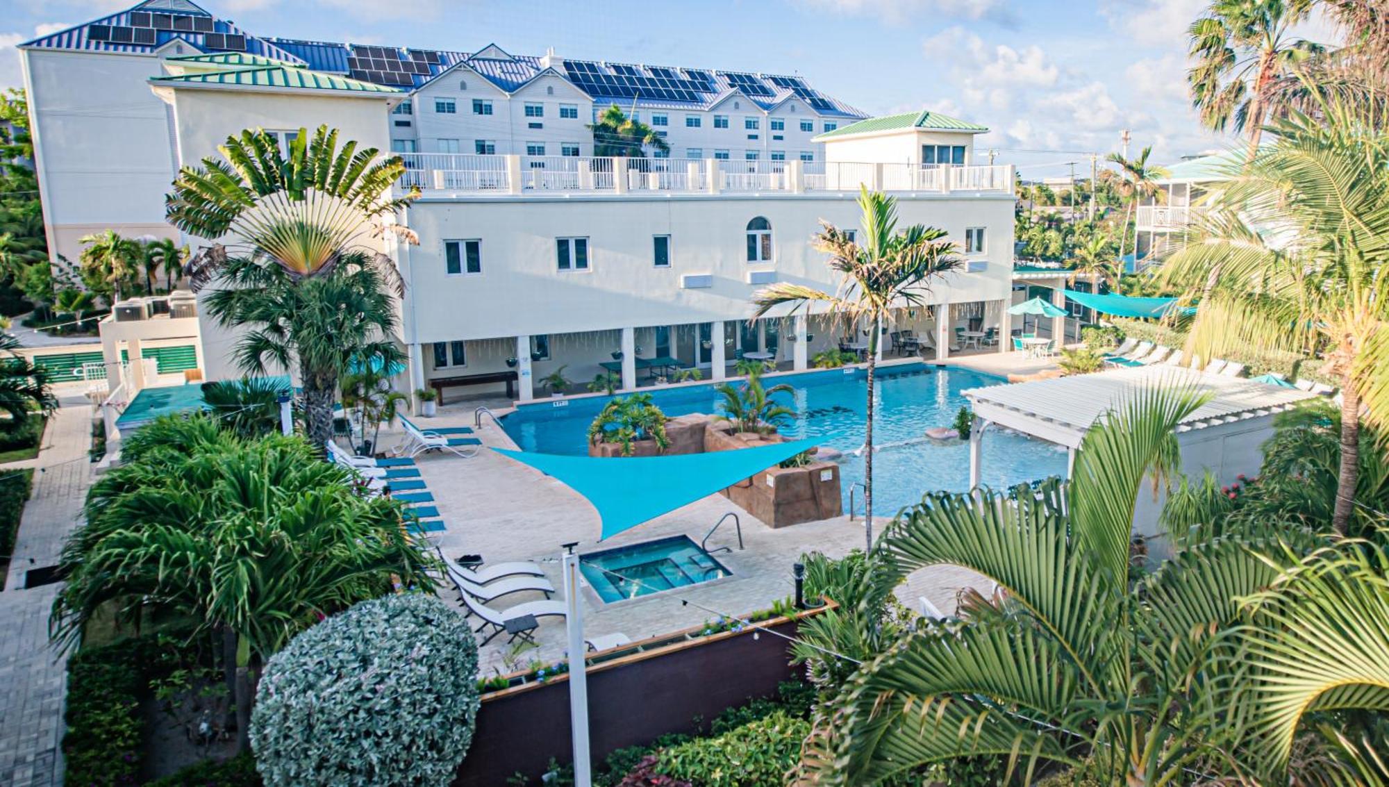 Seven Mile Beach Resort จอร์จทาวน์ ภายนอก รูปภาพ
